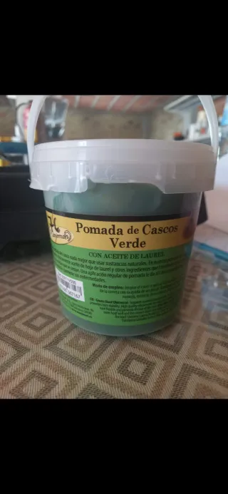 Pomada Verde Cascos Caballos 500ml Aceite Laurel