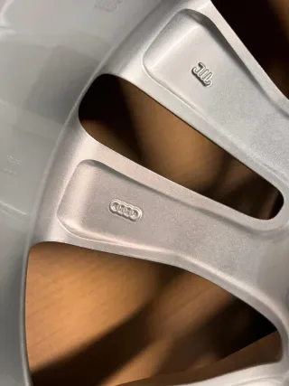 Llantas Audi A3 8V. NUEVAS!