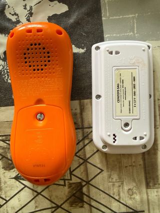 Teléfono táctil y Mando Juguete VTech