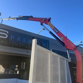 Nissan Cabstar NT400 2015 BASCULANTE + GRUA PALFINFGER