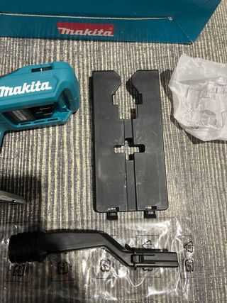 Sierra de calar inalámbrica Makita JV102DZ