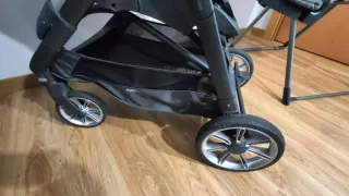 Inglesina Aptica. Cochecito capazo silla de paseo