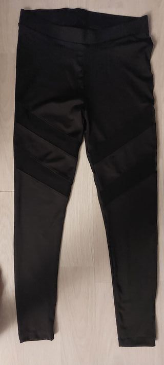 Leggings negros lycra con malla