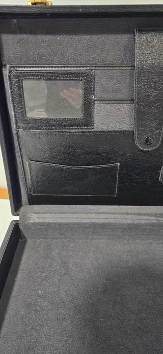 Maletínes vintage clasicos negros