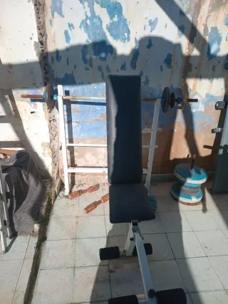 Máquina de gimnasio banco de pesas