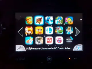 Nintendo Wii U Premium Pack + memoria da 50 giochi