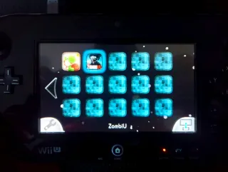 Nintendo Wii U Premium Pack + memoria da 50 giochi