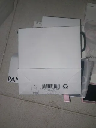 Cajas Pandora Rosa y Blancas