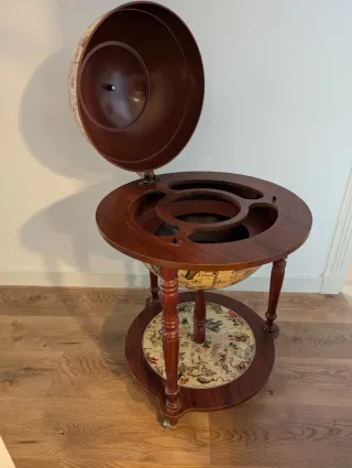 Botellero Globo Terráqueo y Cubitera