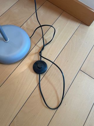 Lampara de pie de papel