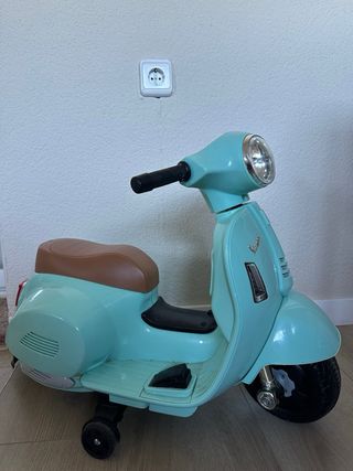 Vespa Eléctrica Infantil