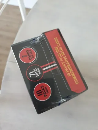 Stranger Things 2 Box Topps Trading Cards