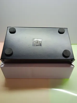 Selector de Altavoces 4 Vías ON/OFF