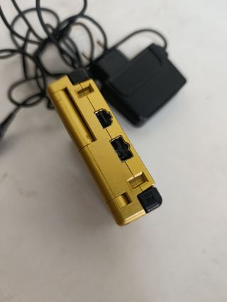 Nintendo Game Boy Advance SP Oro Zelda