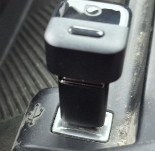 Ottocast Mini Pico CarPlay Inalámbrico