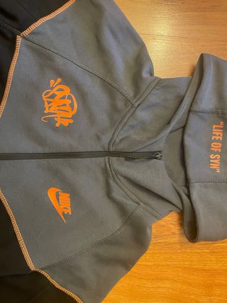 Conjunto Nike Tech Fleece x SynaWorld Talla S