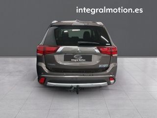 Mitsubishi Outlander 2.0 PHEV Kaiteki Auto 4WD