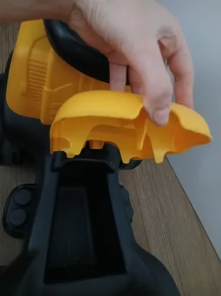 Coche correpasillos amarillo