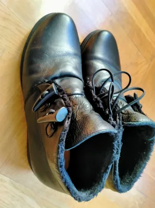 Botines negros mujer