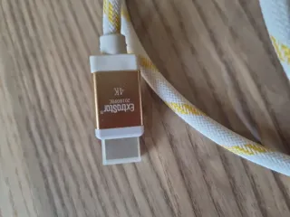 Cable 1,5 m. HDMI 4K. Extrastar Blanco y Dorado