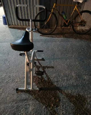 Bicicleta Estática Blanca Miralago