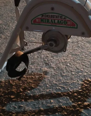 Bicicleta Estática Blanca Miralago