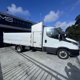 Iveco Daily 2021 Caja Fija Balderas Altas + Cajón Herramientas