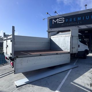 Iveco Daily 2021 Caja Fija Balderas Altas + Cajón Herramientas