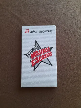 MOJINOS ESCOZIOS 3 CDS y 1 DVD. 10 Años Escozios.