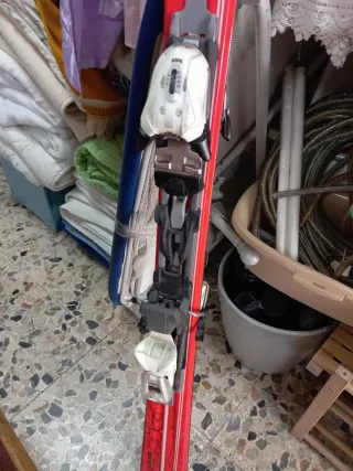 Esquís de Lujo Ttiva AC