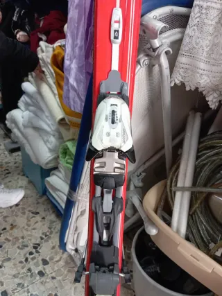 Esquís de Lujo Ttiva AC