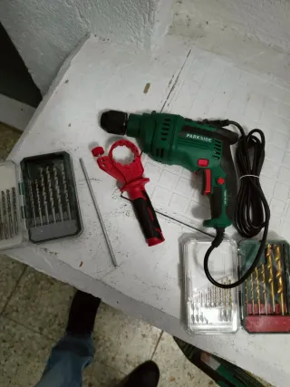 Taladro Percutor Parkside PMBM 1050 B2