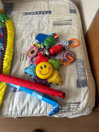 Gimnasio Baby Einstein Caterpillar & Friends
