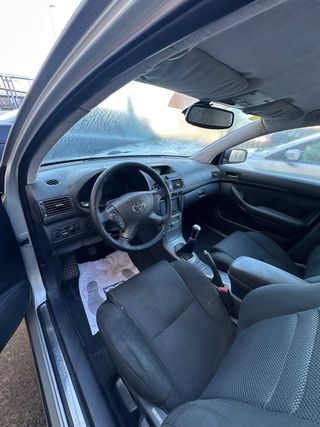 Toyota Avensis 2007