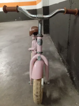 Bici de equilibrio rosa STOY