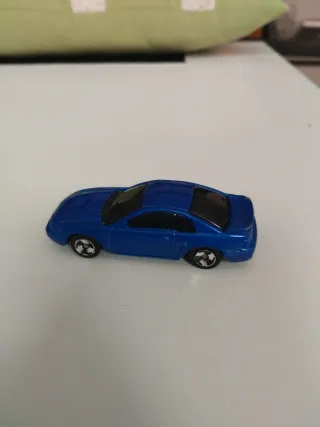 Maisto Mustang 1999 Azul 1:64
