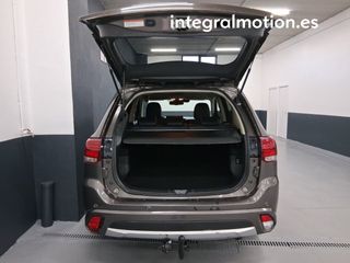 Mitsubishi Outlander 2.0 PHEV Kaiteki Auto 4WD