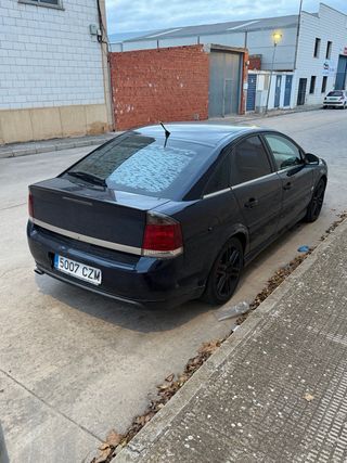 Opel Vectra GTS 2004