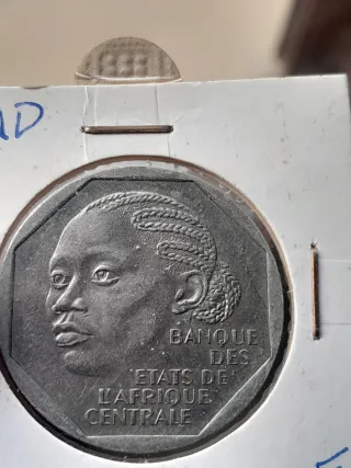 Moneda Chad 500 Francos 1985 Cuproníquel