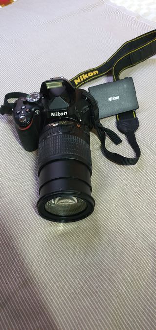 Cámara Nikon D5100 + Objetivo + Mochila