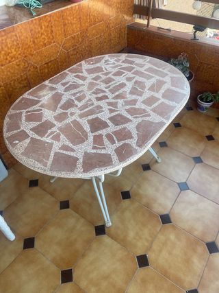 Mesa ovalada de mármol para exterior