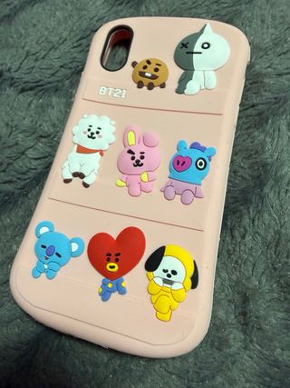 Funda iPhone XR BT21.