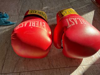 Guantes Boxeo Everlast 12 OZ Rojos