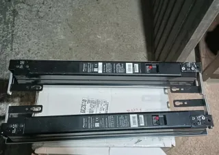 Altavoces Pioneer Negros