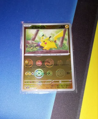 Pikachu Pokeball Reverse carta Pokemon