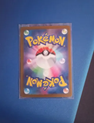 Pikachu Pokeball Reverse carta Pokemon