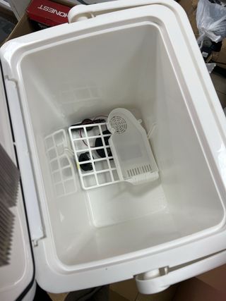 Nevera Portátil Eléctrica Dino Fuerza 12V/230V