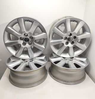 Llanta Toyota Auris Corolla de 16 Pulgadas 5x100