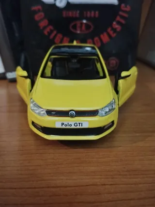 Wolkswagen polo a escala 1/32,