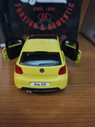 Wolkswagen polo a escala 1/32,